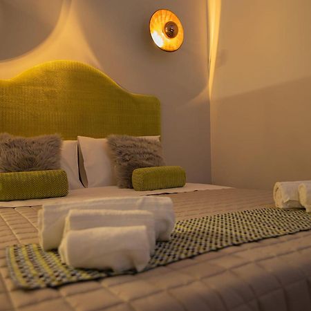 Essenza Suite Siracusa Con Jacuzzi Privata Syrakus Exterior foto