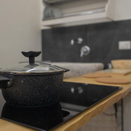 Essenza Suite Siracusa Con Jacuzzi Privata Syrakus Exterior foto